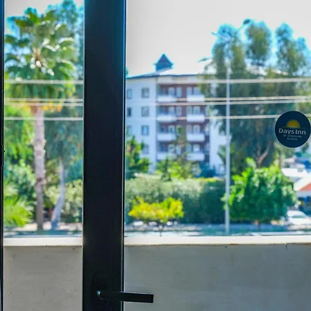 Days By Wyndham 3* Alanya